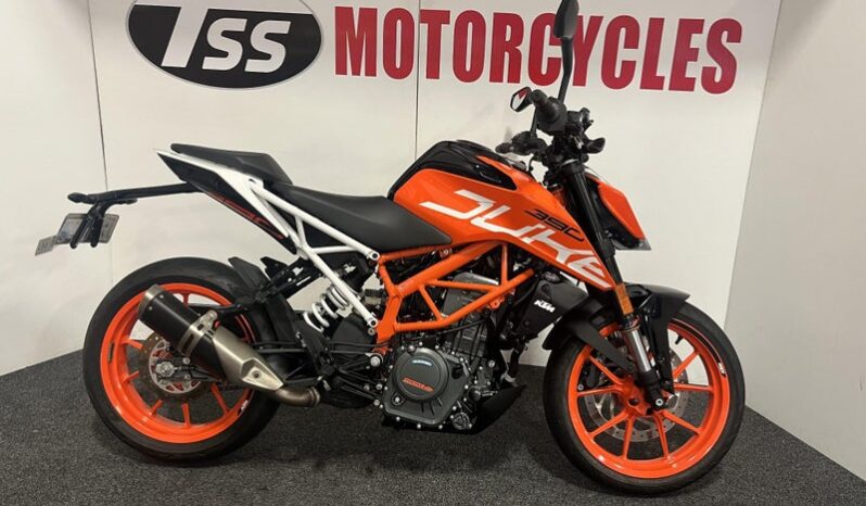 KTM 390