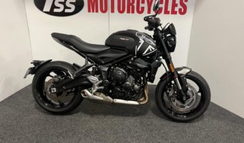 Triumph Trident 2021 